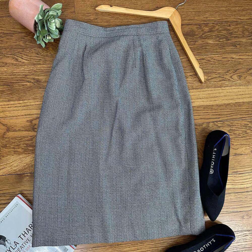 Valerie Stevens Black & White Plaid Midi Pencil Skirt
